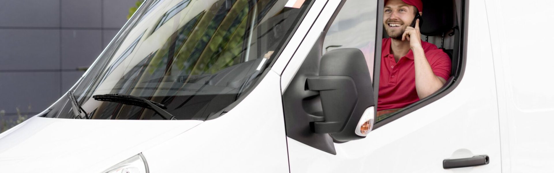 high-angle-delivery-service-car